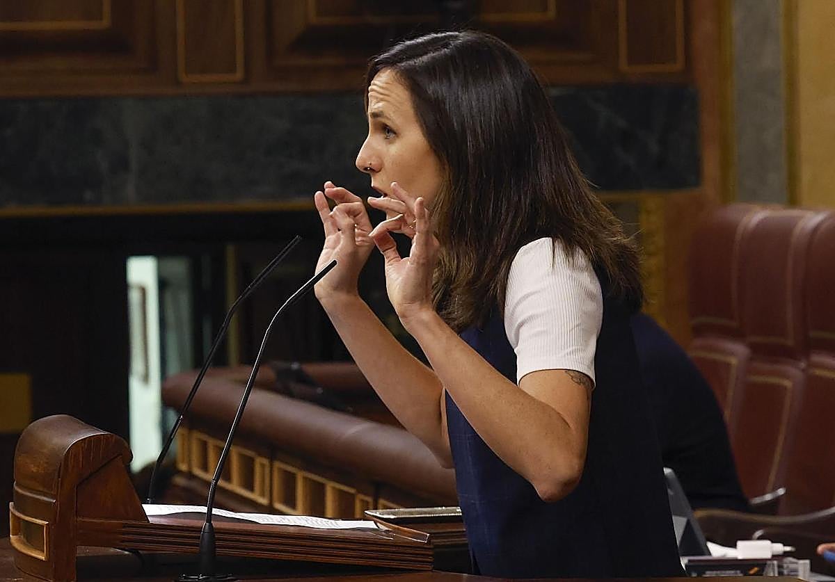 La líder de Podemos, Ione Belarra, interviene en el debate sobre el embargo a Israel en el Congreso.
