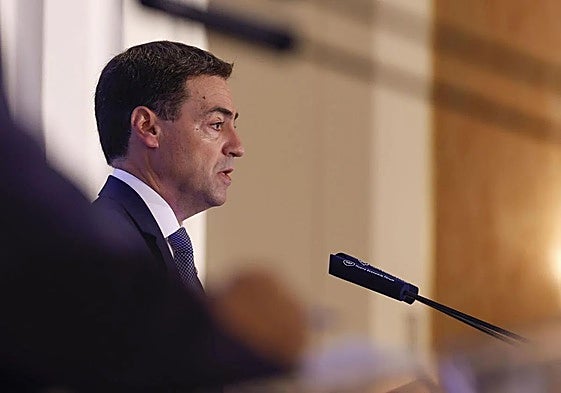 El lehendakari Imanol Pradales durante su intervención en el Fórum Europa en Madrid