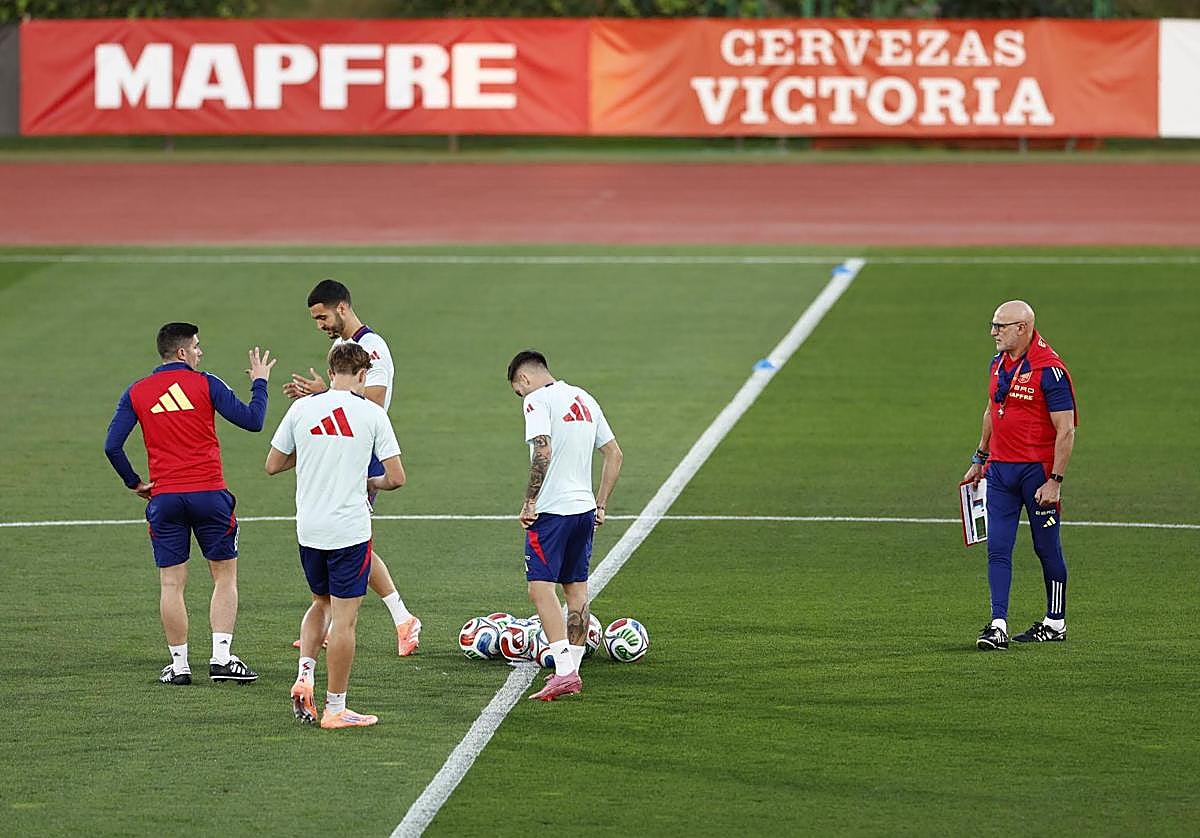 España aplaza al sábado su viaje a Elche por la dana Alice