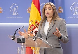 Ester Muñoz comparace en el Congreso el pasado martes.