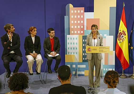 Yolanda Díaz comparece este martes tras la reunión con los ministros de Sumar.