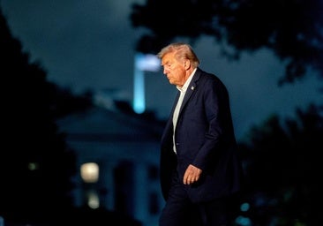 Trump desvela otro ataque contra una narcolancha venezolana en el que mueren los seis tripulantes