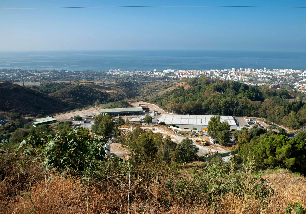 La zona en la que los operarios encontraron al varón herido.