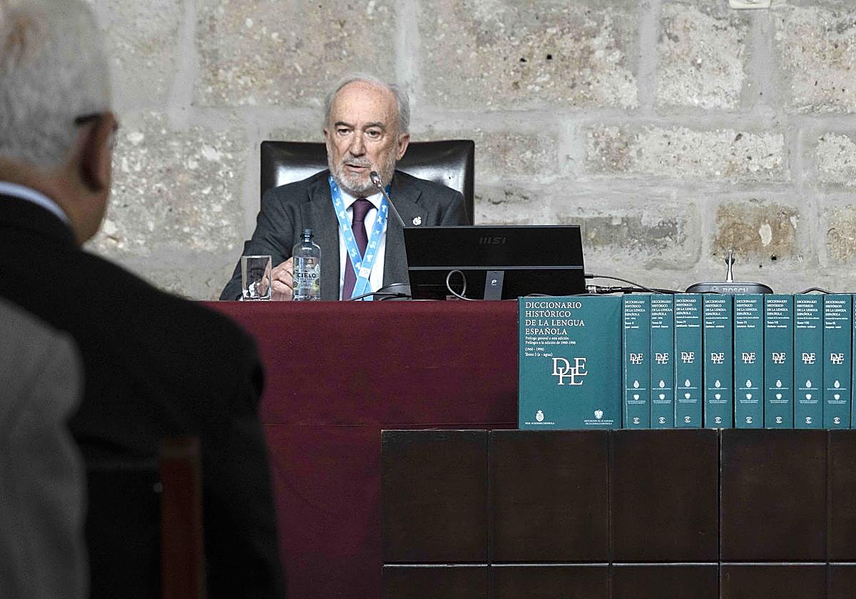 Un siglo de trabajo para biografiar las palabras