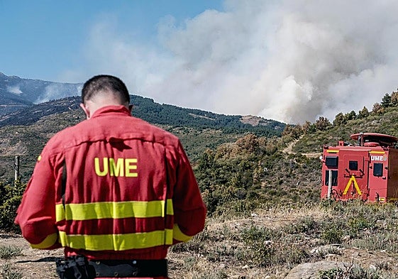 La UME, en un incendio