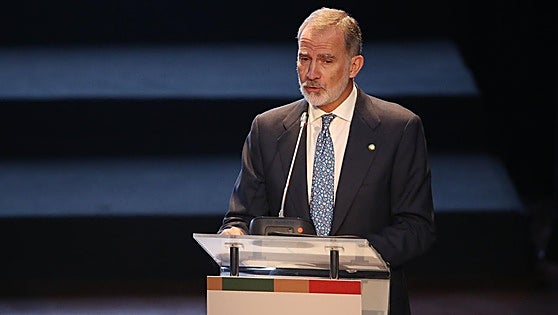 El Rey siembra concordia en el congreso de la discordia