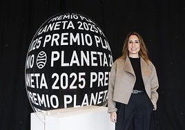 La finalista del Planeta Ángela Banzas.