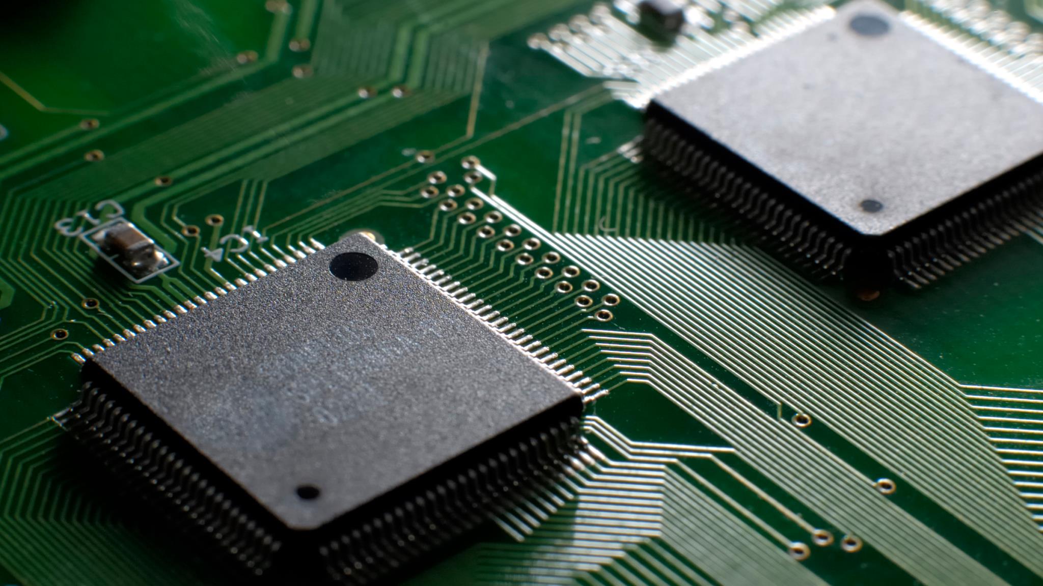 La patronal europea de fabricantes de coches alerta de una posible escasez de chips