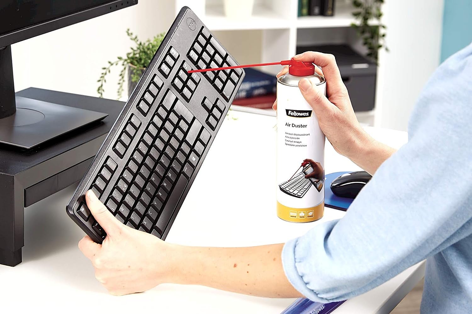 Teclados, móviles, ordenadores... Estos sprays de aire comprimido limpian todos tus dispositivos