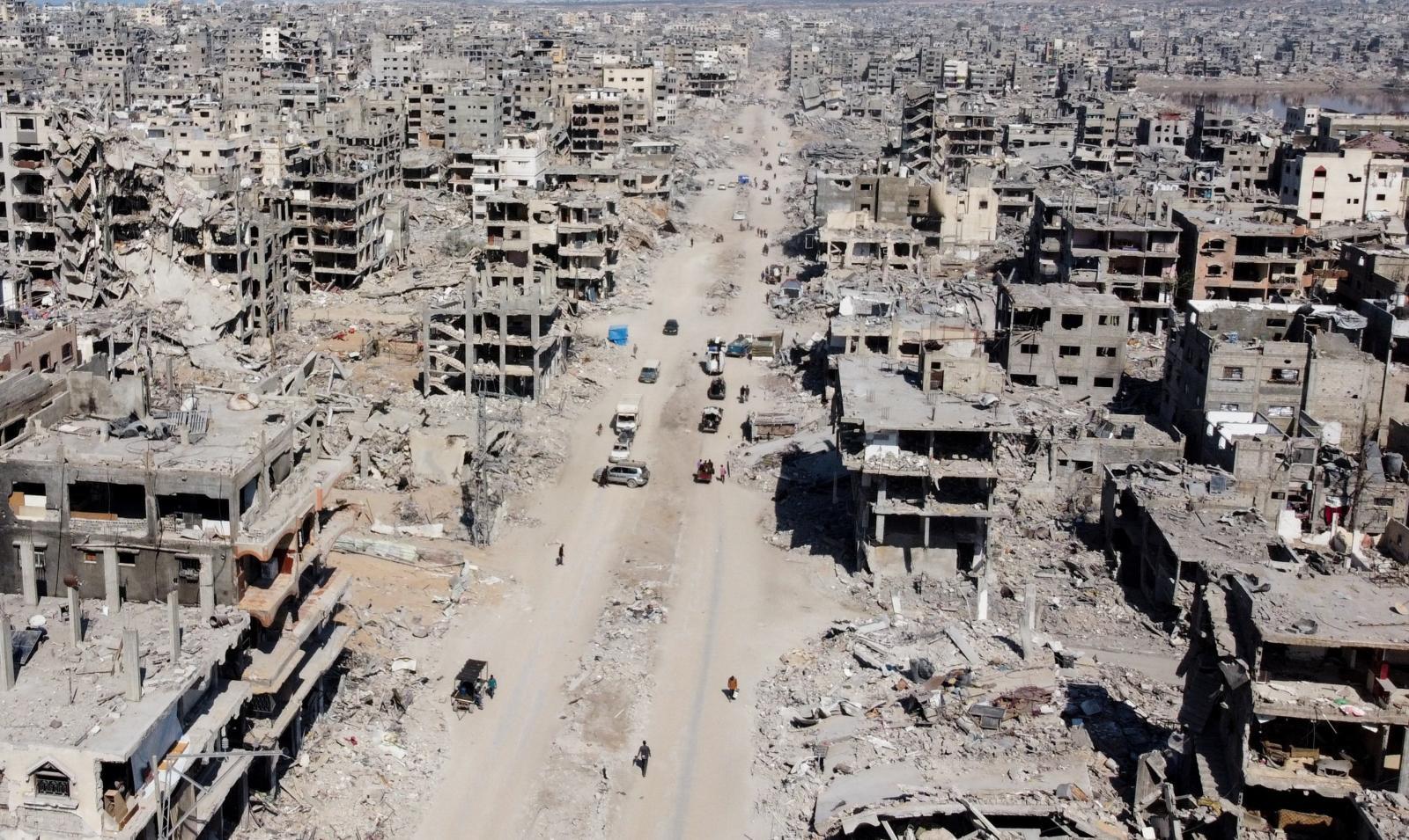 La destrucción de las ciudades complica enormemente la búsqueda de los cadáveres, según Hamás.