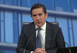 El presidente de BBVA, Carlos Torres, en la rueda de prensa de esta mañana.
