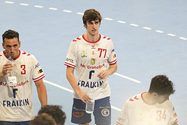 La infanta Elena y su sobrino Miguel Urdagarín, el mejor apoyo de Pablo Urdangarín desde las gradas