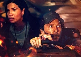 Fotograma de la película 'Laberinto en llamas'.