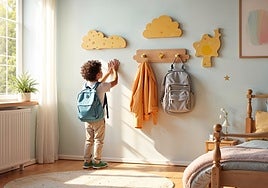 Los mejores percheros infantiles de pared para que cuelguen sus abrigos sin ayuda