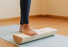 Pequeño, sencillo y eficaz: mejora tu rendimiento con uno de estos troncos propioceptivos