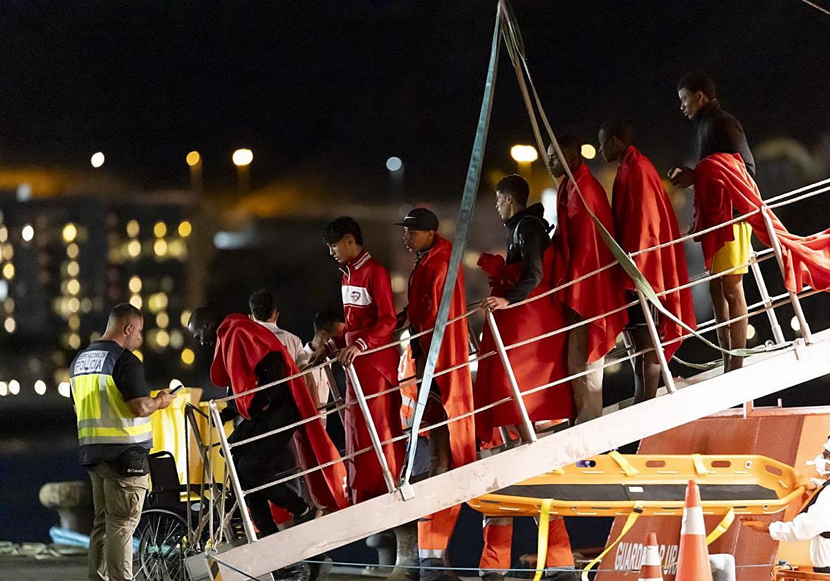Salvamento Marítimo rescata en Canarias a personas de origen subsahariano.