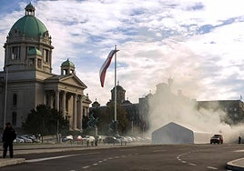 El exterior del Parlamento de serbia.
