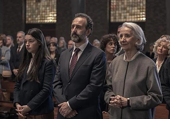 Blanca Soroa, Miguel Garcés y Mabel Rivera en 'Los domingos'.