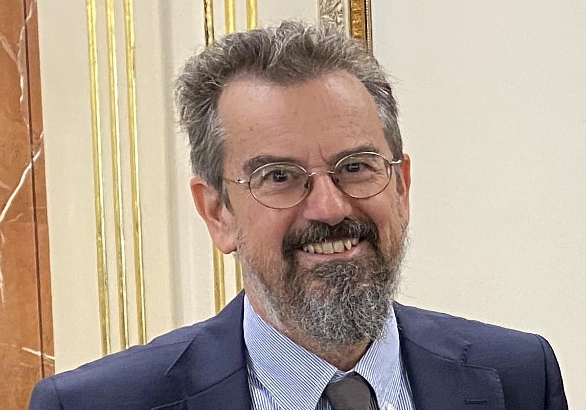 El historiados, académico y catedrático, Juan Francisco Fuentes.