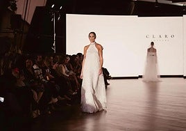 Modelo a su paso por el desgile del San Sebastián Moda Festival