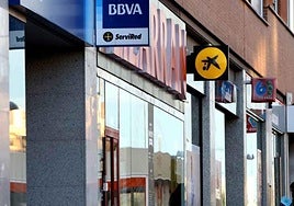 La banca confía en la subida de los ingresos por comisiones para mantener sus resultados récord