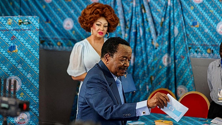 Paul Biya, el presidente de 92 años que renueva mandato en Camerún... y son ocho