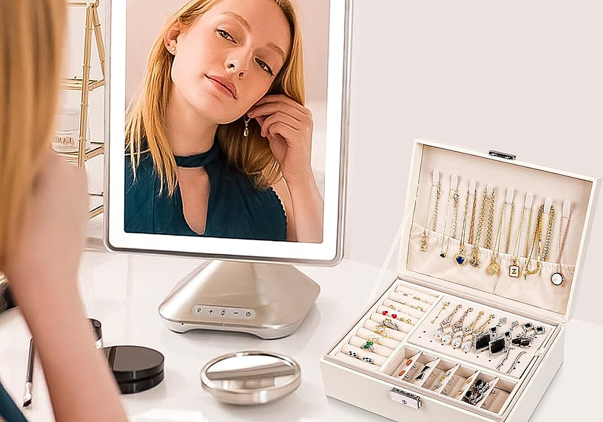 Estos joyeros prácticos y elegantes son una apuesta segura para organizar joyas