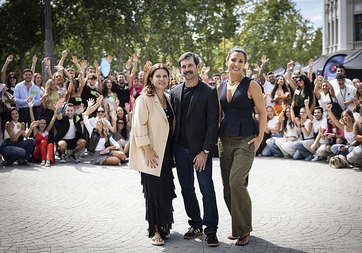lLos resposanbles del casting Teresa Colomina, Miguel Martín, y la exconcursante Nagore Robles.