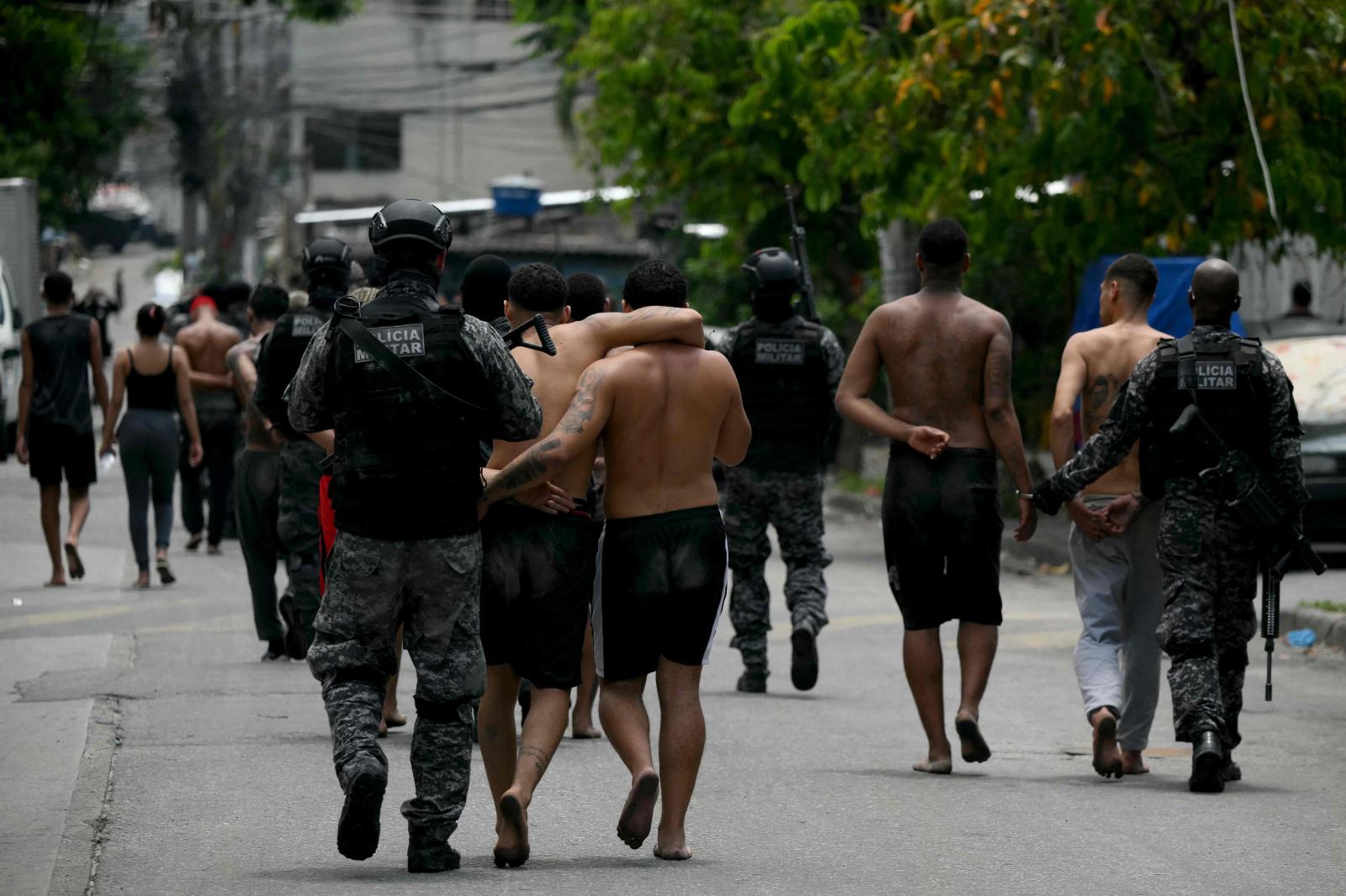 Al menos 64 muertos en las favelas de Río de Janeiro en una macrorredada contra el narcotráfico