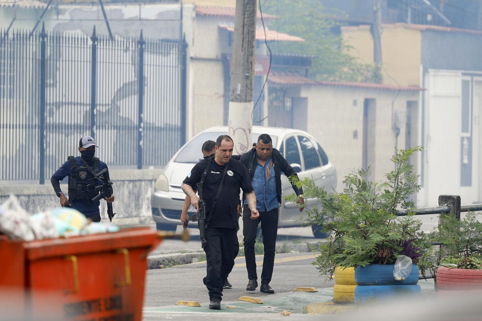 Al menos 64 muertos en las favelas de Río de Janeiro en una macrorredada contra el narcotráfico
