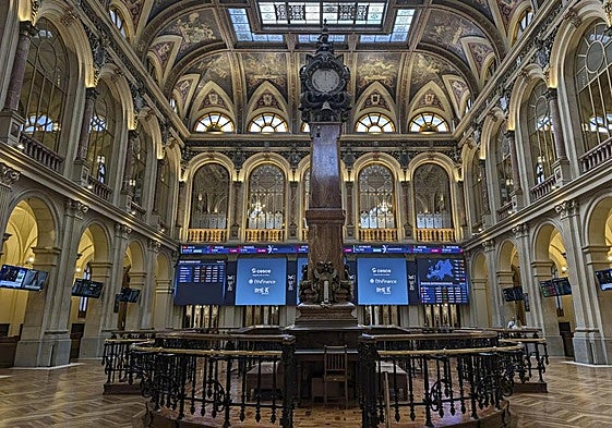 Interior de la Bolsa de Madrid.