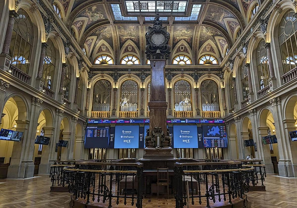 Interior de la Bolsa de Madrid.