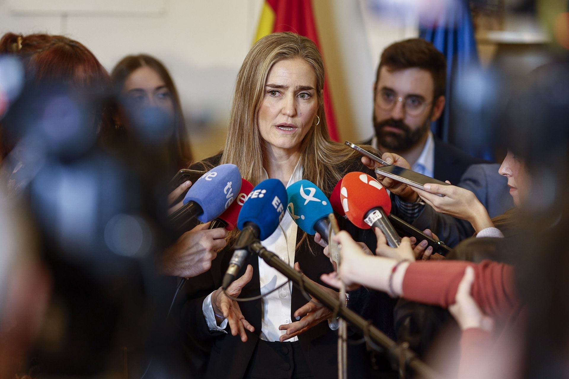 La vicepresidenta tercera del Gobierno y ministra de Transición Ecológica, Sara Aagesen atiende a los medios de este viernes en Madrid