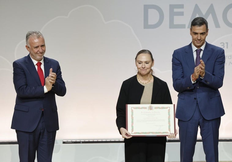 Sánchez ataca el revisionismo de PP y Vox ante las víctimas del franquismo