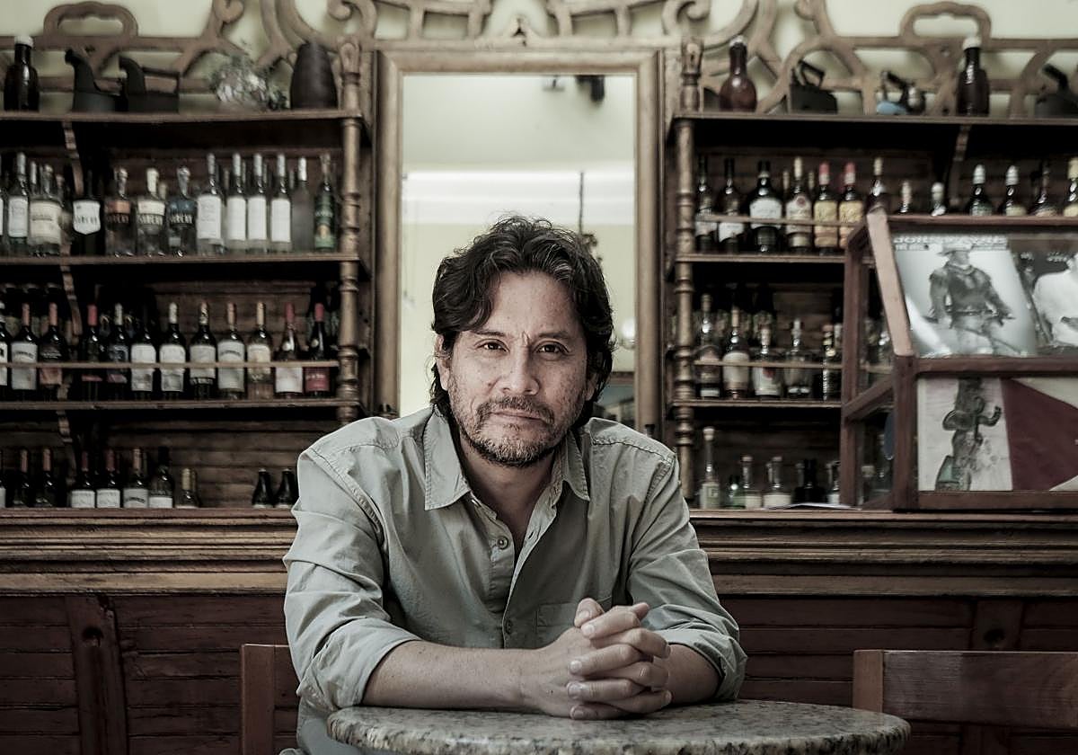 El escritor Jeremías Gamboa.