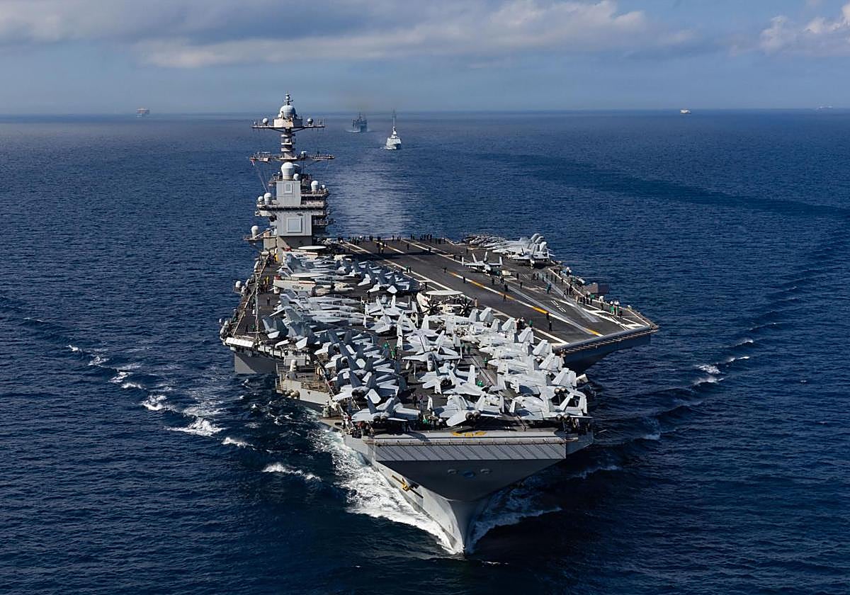El portaaviones 'USS Gerarld Ford', que ha estado desplegado en aguas de Oriente Medio, navega ahora hacia el Caribe.