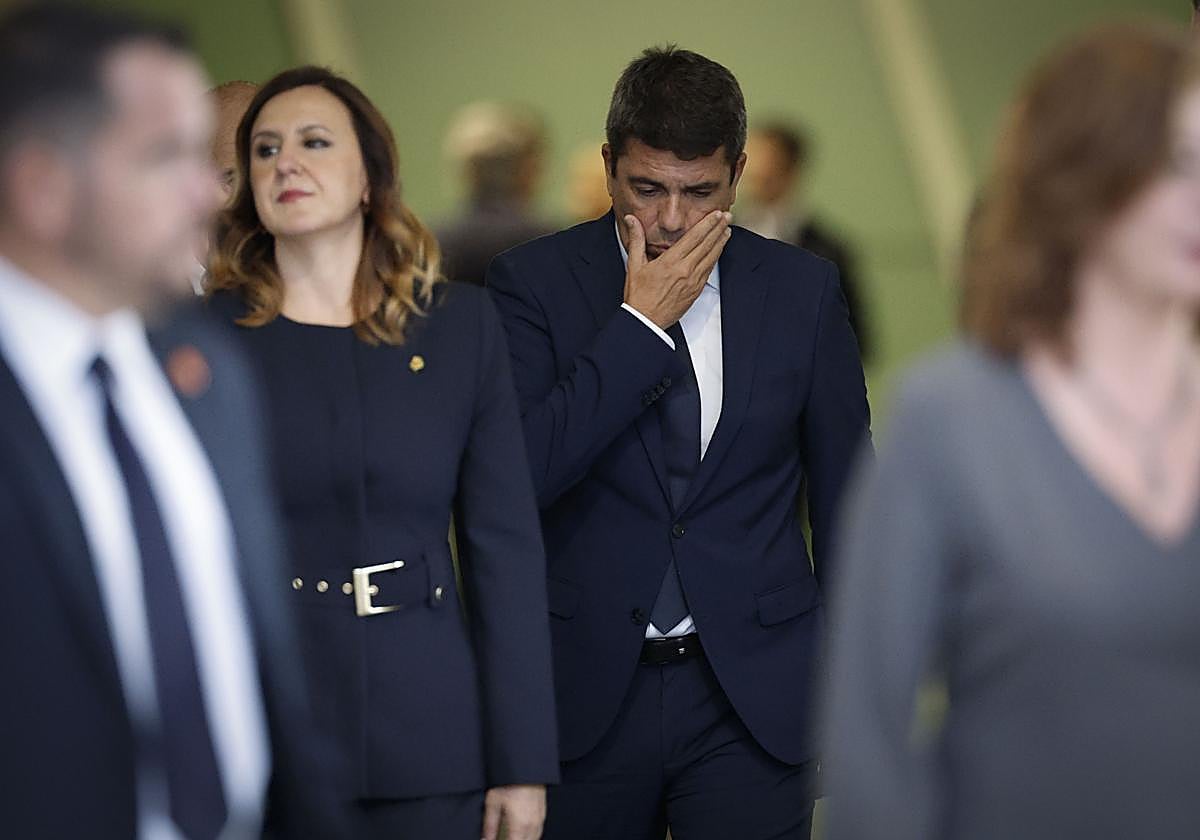 El presidente de la Generalitat Valenciana, Carlos Mazón, durante el funeral de Estado.