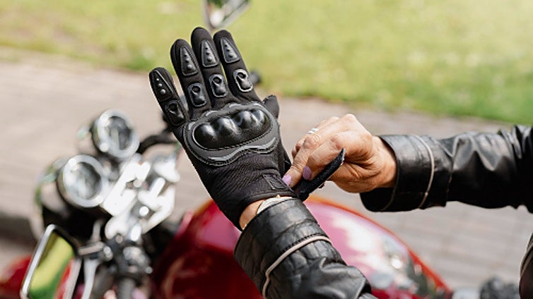 Despídete del frío en la moto con los guantes de invierno Hand Fellow: protección y confort sin límites