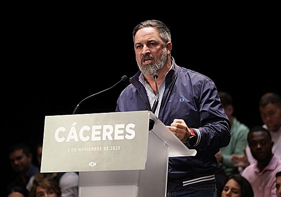 El presidente de Vox, Santiago Abascal, el lunes en Cáceres.