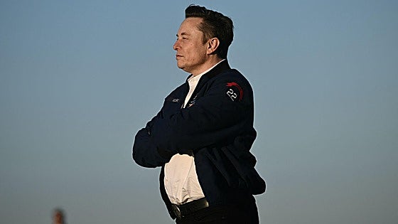 Los accionistas de Tesla pagarán hasta 878.000 millones de dólares a Elon Musk la próxima década
