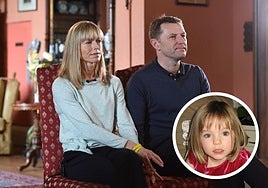 Los padres de Madeleine McCann en una entrevista en televisión. A la derecha, la pequeña Maddie.