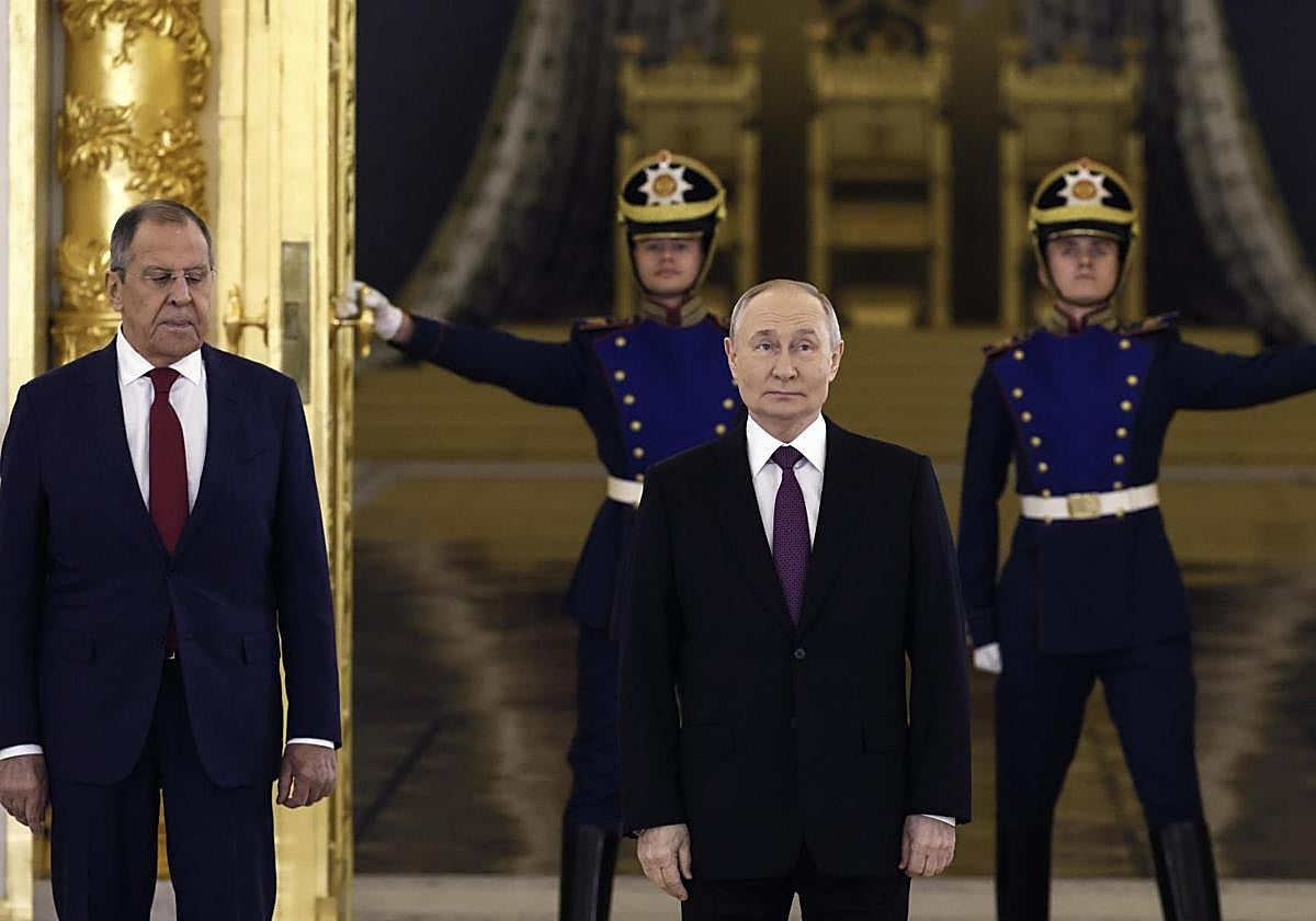 Vladímir Putin y su ministro de Exteriores, Serguéi Lavrov, en una imagen de archivo.