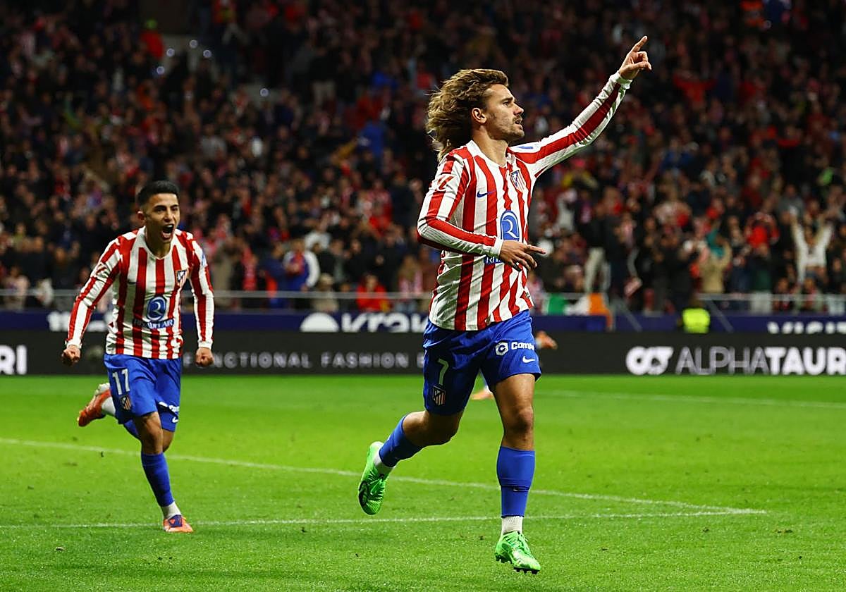 Griezmann celebra su primer tanto ante el Levante.