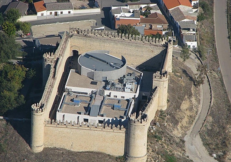 El Gobierno vende un castillo en Toledo a un grupo empresarial que lo convertirá en un complejo de turismo rural