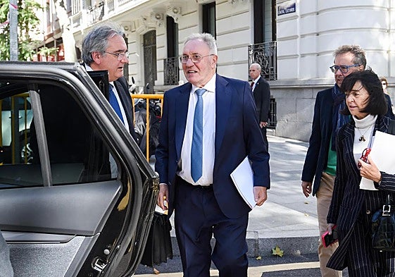El presidente de Sidenor, José Antonio Jainaga, antes del juicio contra tres altos cargos de la empresa Sidenor en la Audiencia Nacional.