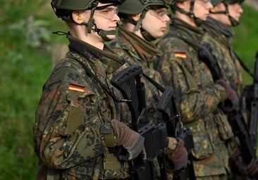 Alemania implantará una 'mili' voluntaria con un sueldo mensual de 2.600 euros