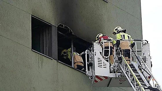 Muere el hombre que saltó por la ventana para huir de las llamas en el incendio de Vizcaya