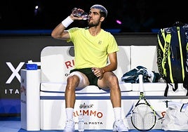 Carlos Alcaraz, durante el duelo ante Sinner en las Finales ATP.