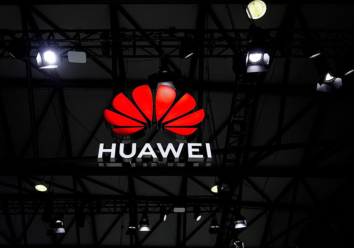 Bruselas «revisará» los contratos de España con Huawei y pondrá en apuros a las telecos