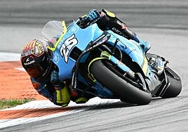 Raúl Fernández lidera el primer día de MotoGP 2026